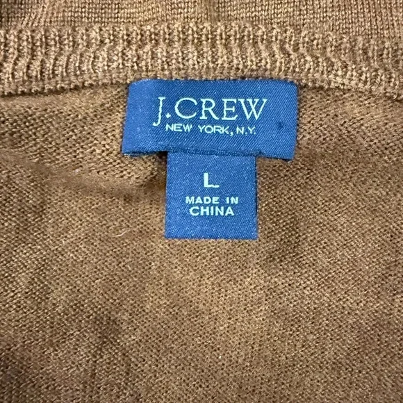 J. Crew Men's V-Neck Sweater - Picture 3 of 4